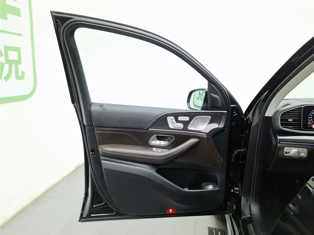 Mercedes-Benz GLS 2021 GLS 450 4MATIC Fashion фото 8
