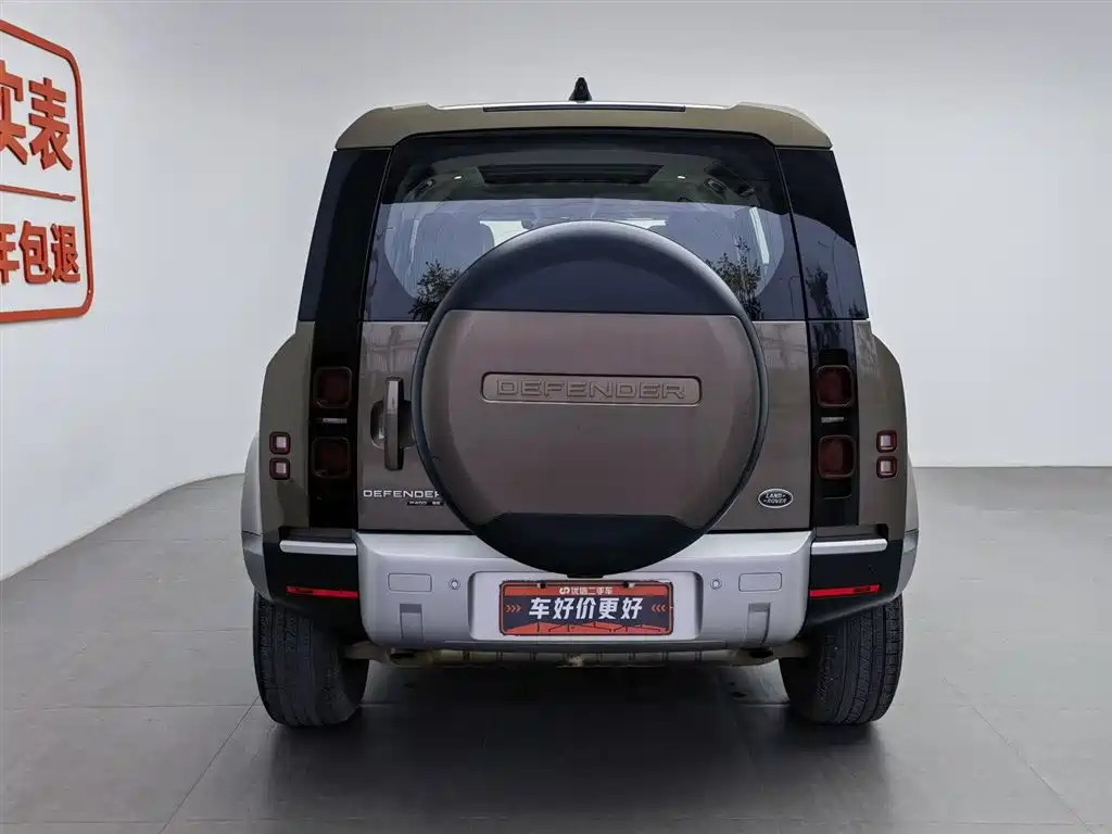 Land Rover Defender 2020 Model 110 P400 SE фото 4