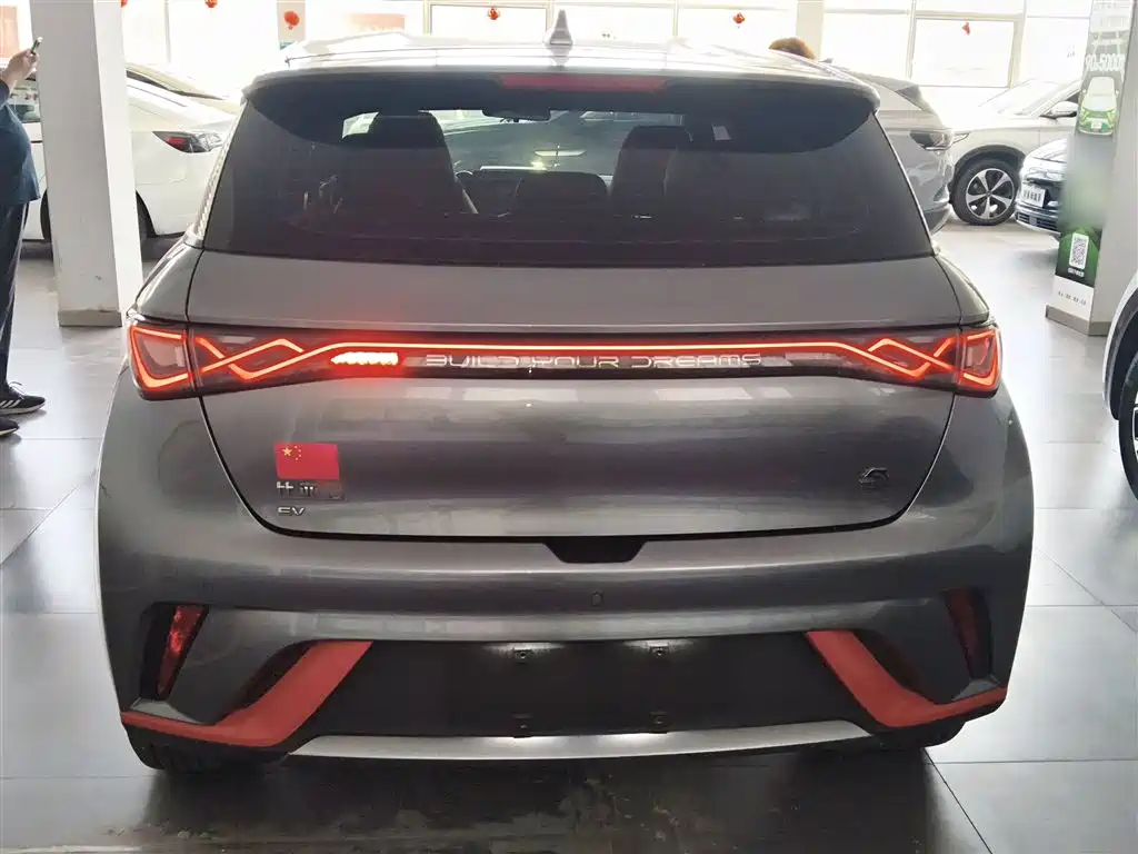 Фото 6 - BYD Dolphin