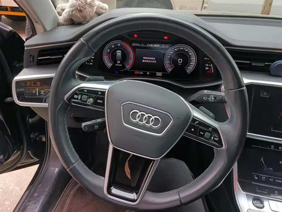 Audi A6 (Import) 2025 allroad quattro Explorer 55 TFSI Premium Off-Road фото 15