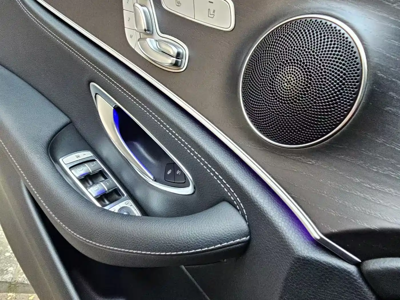 Mercedes-Benz E-Class 2018 E 300 L Sport Luxury фото 6