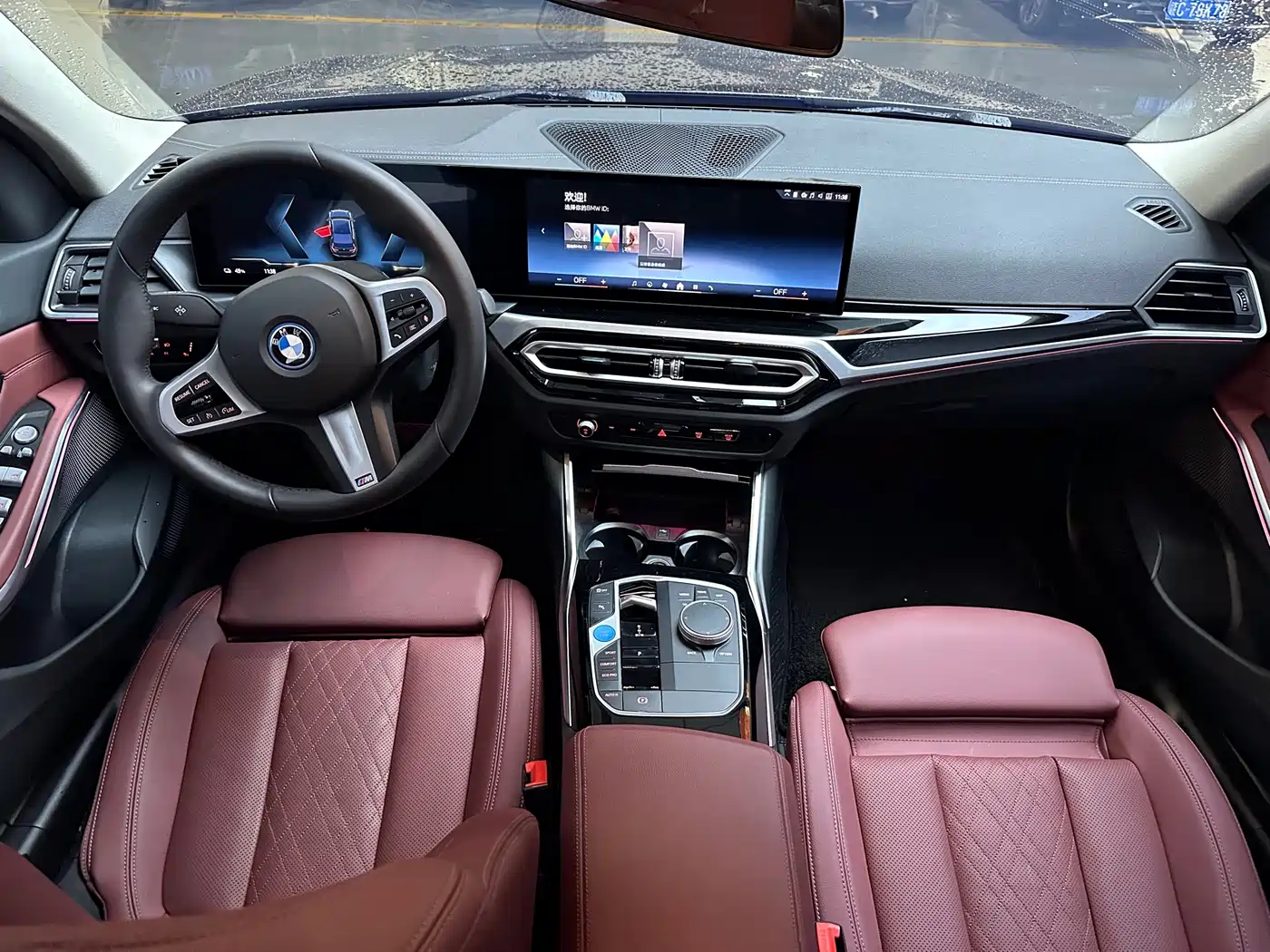 BMW i3 2024 eDrive 35 L фото 14