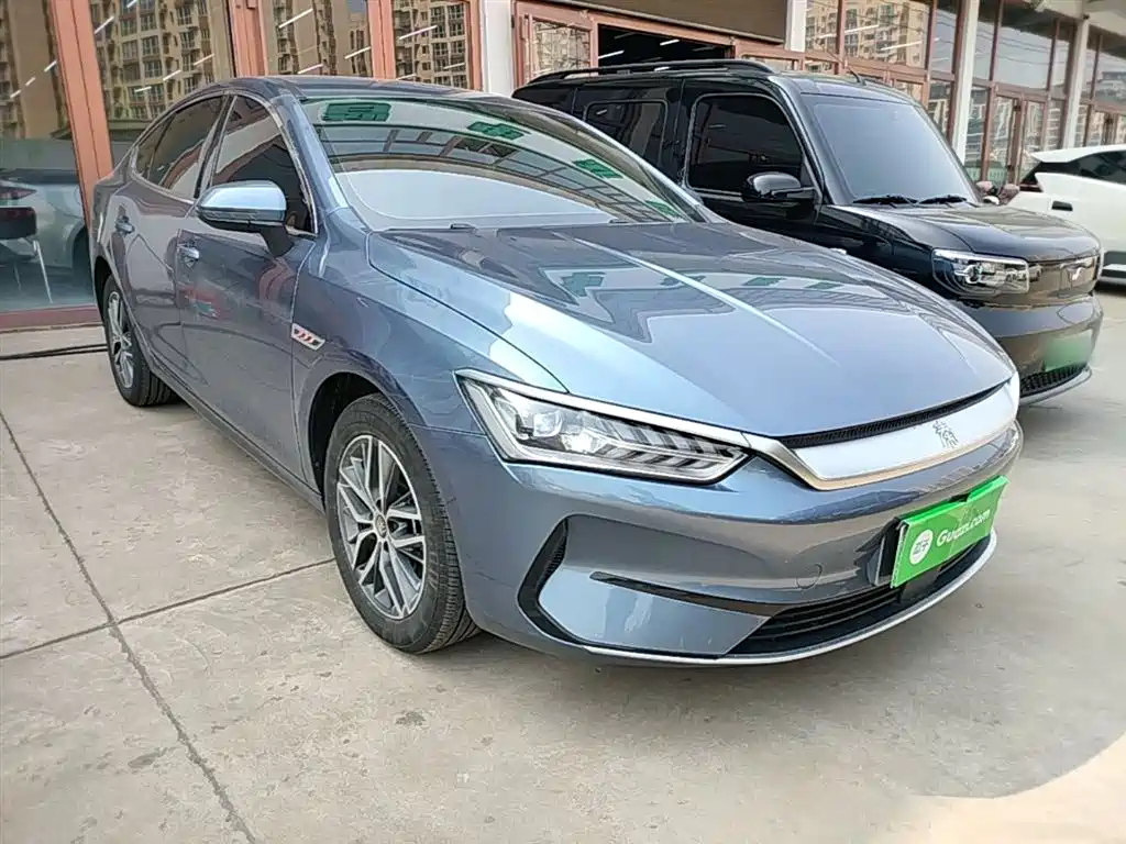 BYD Qin PLUS 2024 Glory Edition EV 420KM Leading фото 4