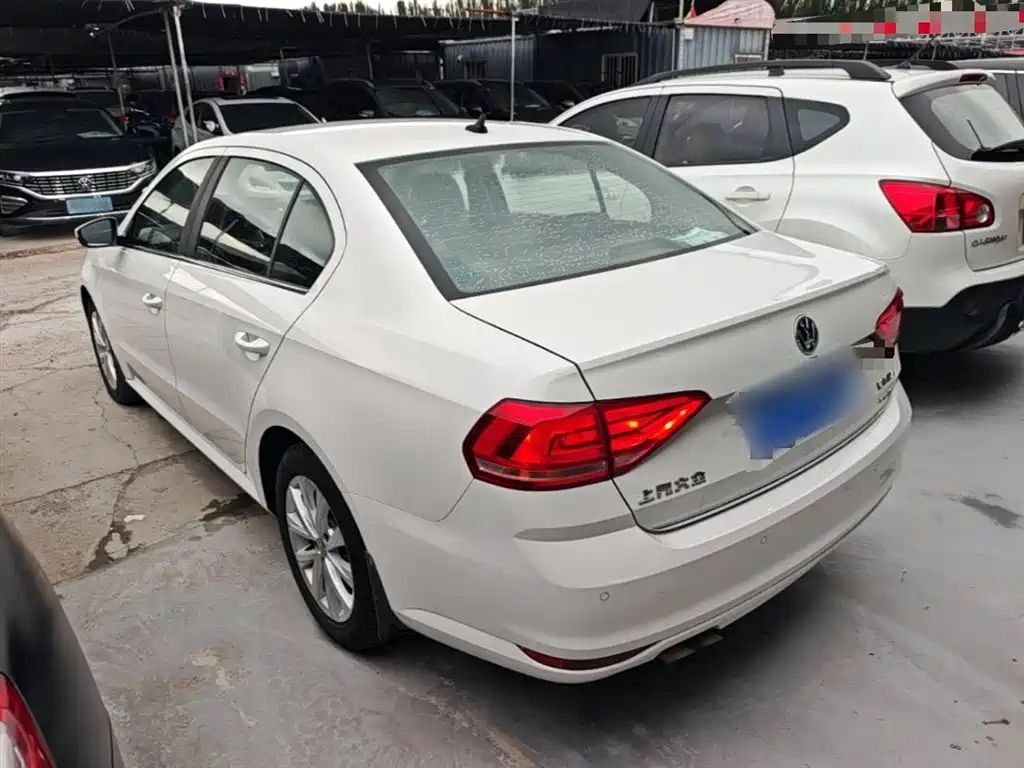 Volkswagen Lavida 2017 230TSI DSG Comfort Edition фото 5