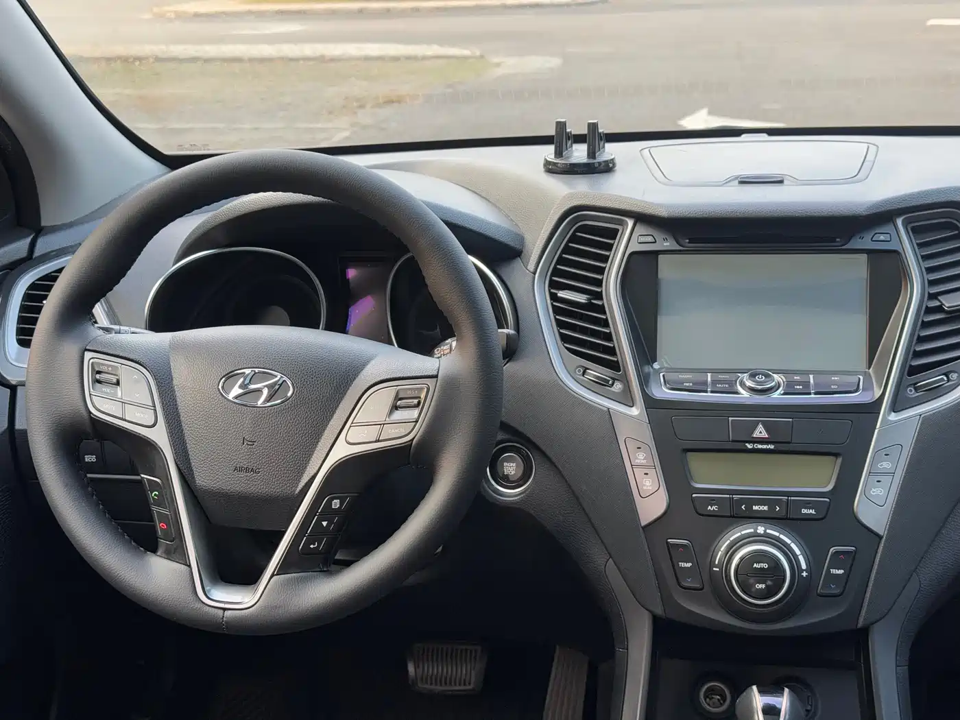 Hyundai Santa Fe 2013 Model 2.4L Automatic 2WD Smart фото 14