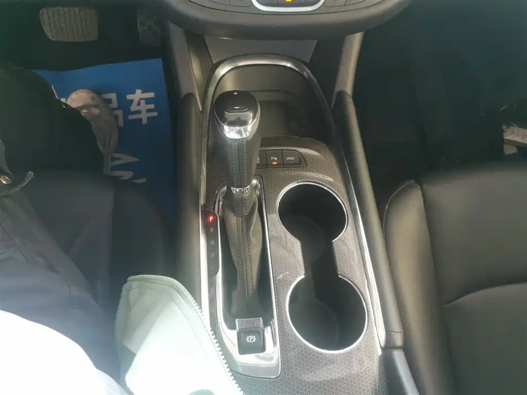 Chevrolet Malibu XL 2017 1.5T Auto Sport Edition фото 10