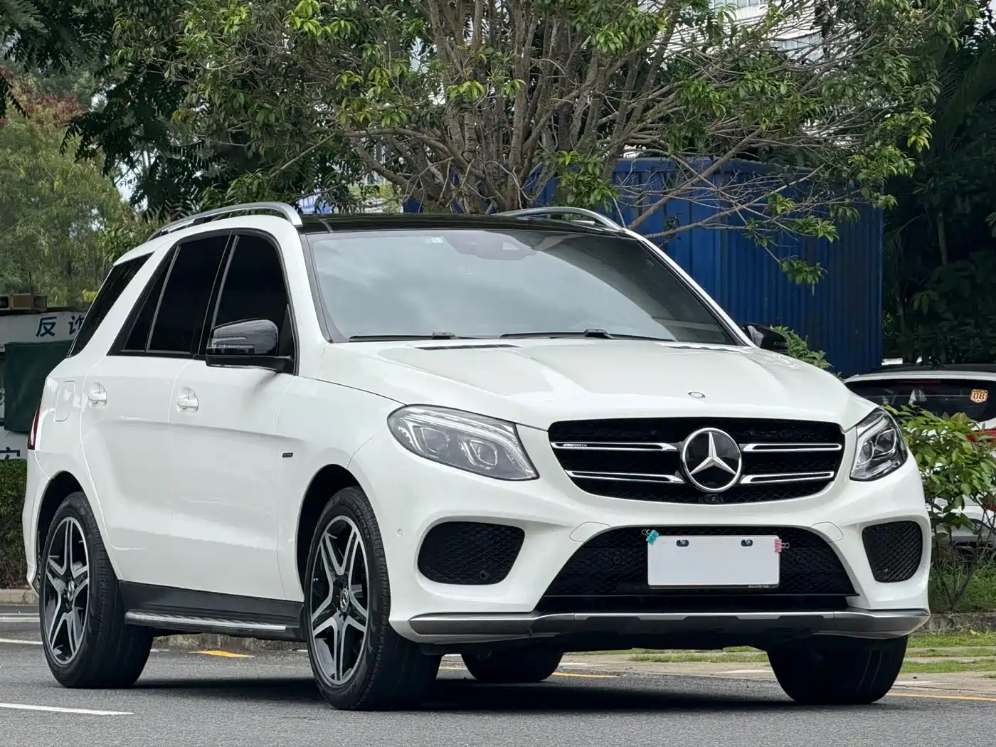 Mercedes-Benz GLE 2017 GLE 450 AMG 4MATIC фото 3
