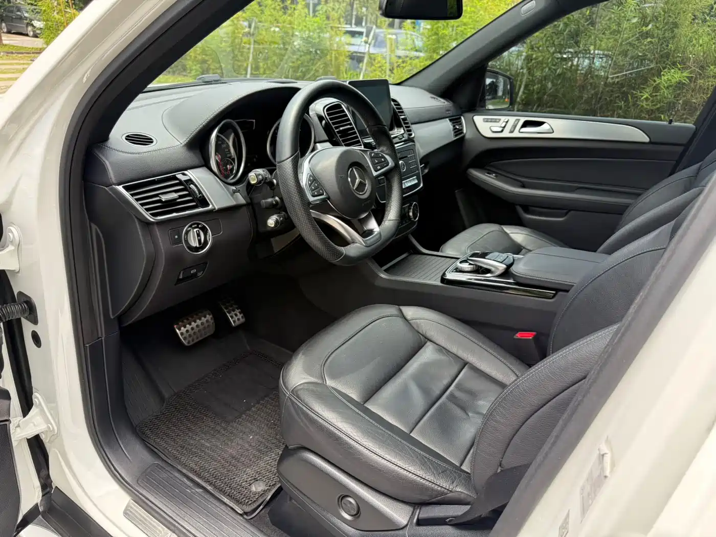 Mercedes-Benz GLE 2017 GLE 450 AMG 4MATIC фото 4