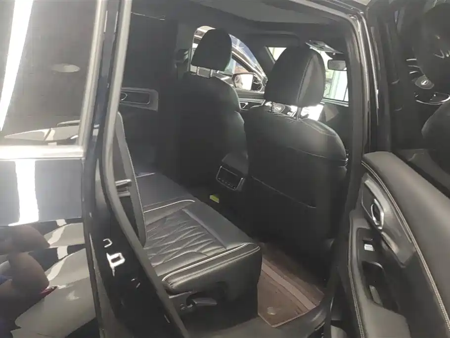 GAC Trumpchi Trumpchi GS8 2024 Navigator Series 2.0TGDI 2WD Luxury Smart Connect Edition фото 11