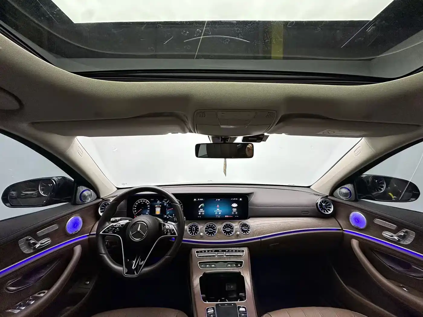 MERCEDES-BENZ E CLASS