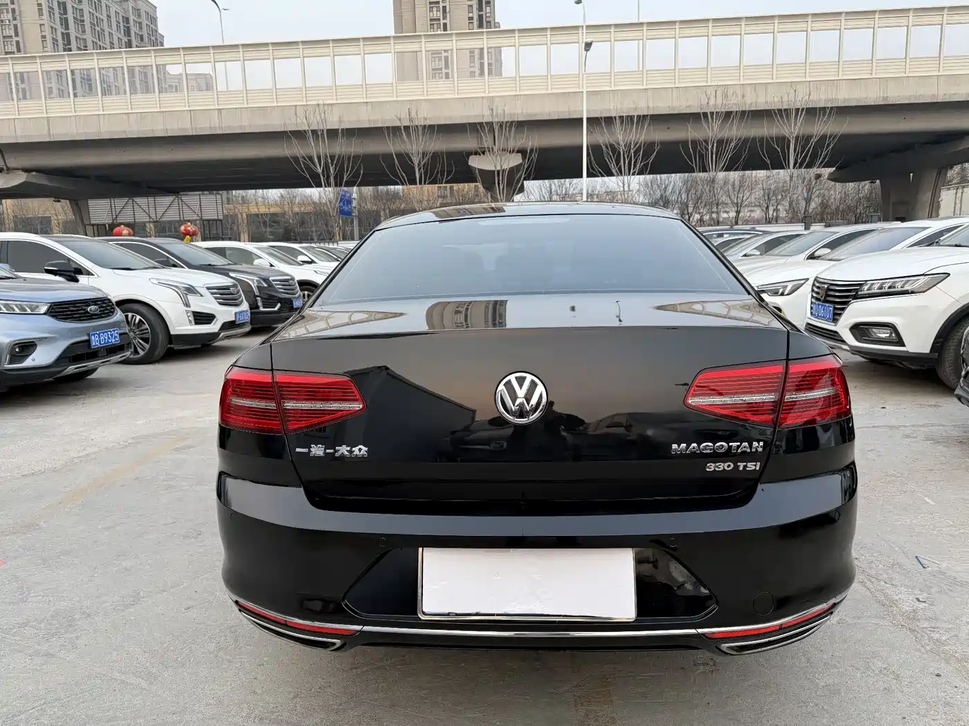 Volkswagen Magotan 2017 330TSI DSG Leading фото 8