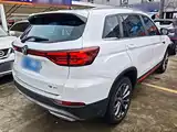 Photo 7 - Changan CS75