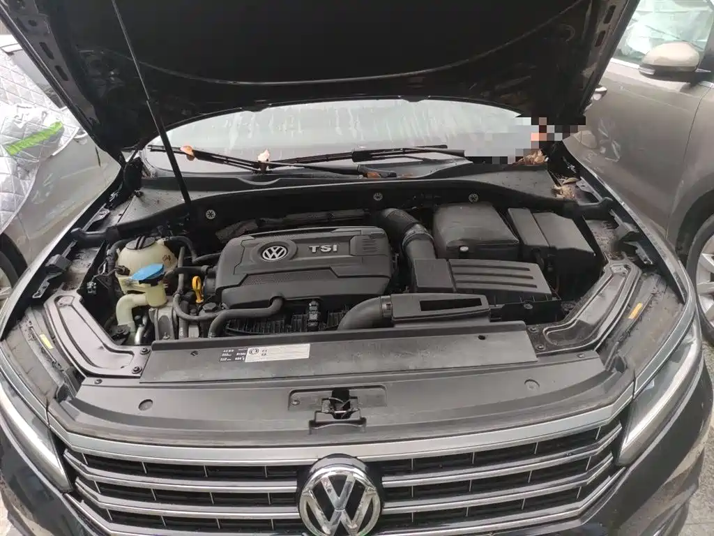 Volkswagen Passat 2017 330TSI DSG Prestige фото 11