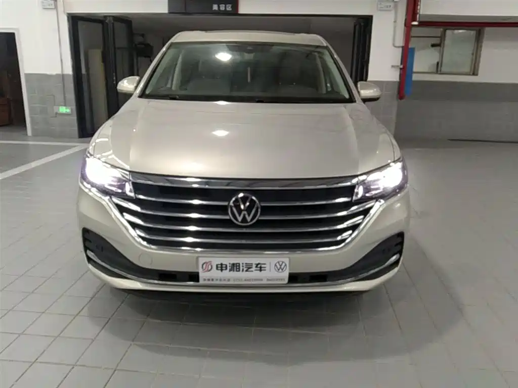 Volkswagen Viloran 2024 330TSI Luxury Edition фото 5