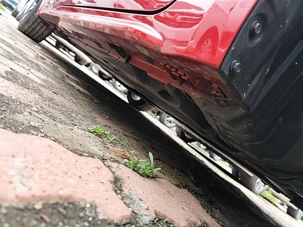 Toyota Levin 2021 185T CVT Sport Edition фото 2