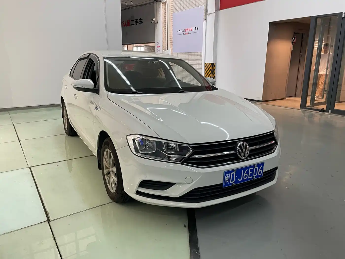 Volkswagen Bora 2018 1.5L Automatic Fashion фото 3