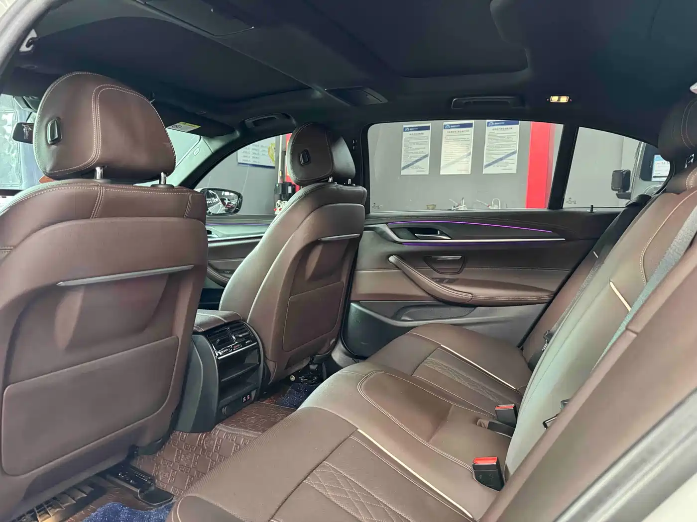 BMW 5 Series 2023 530Li Leading M Sport Package фото 8