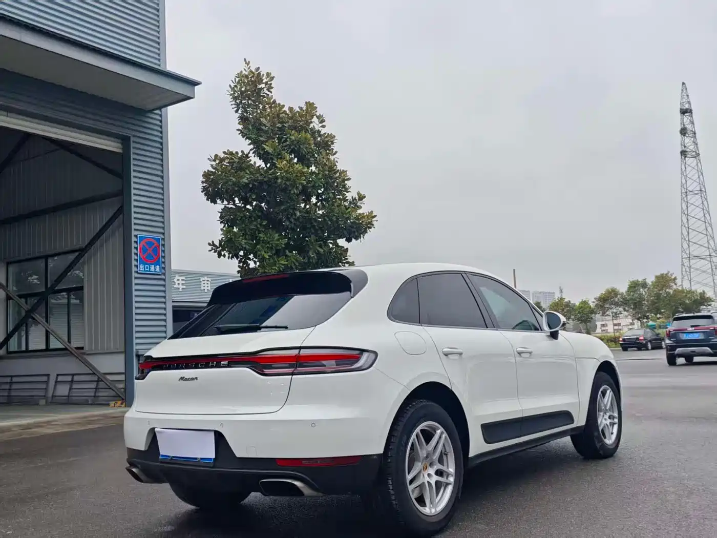Porsche Macan 2021 Macan 2.0T фото 6