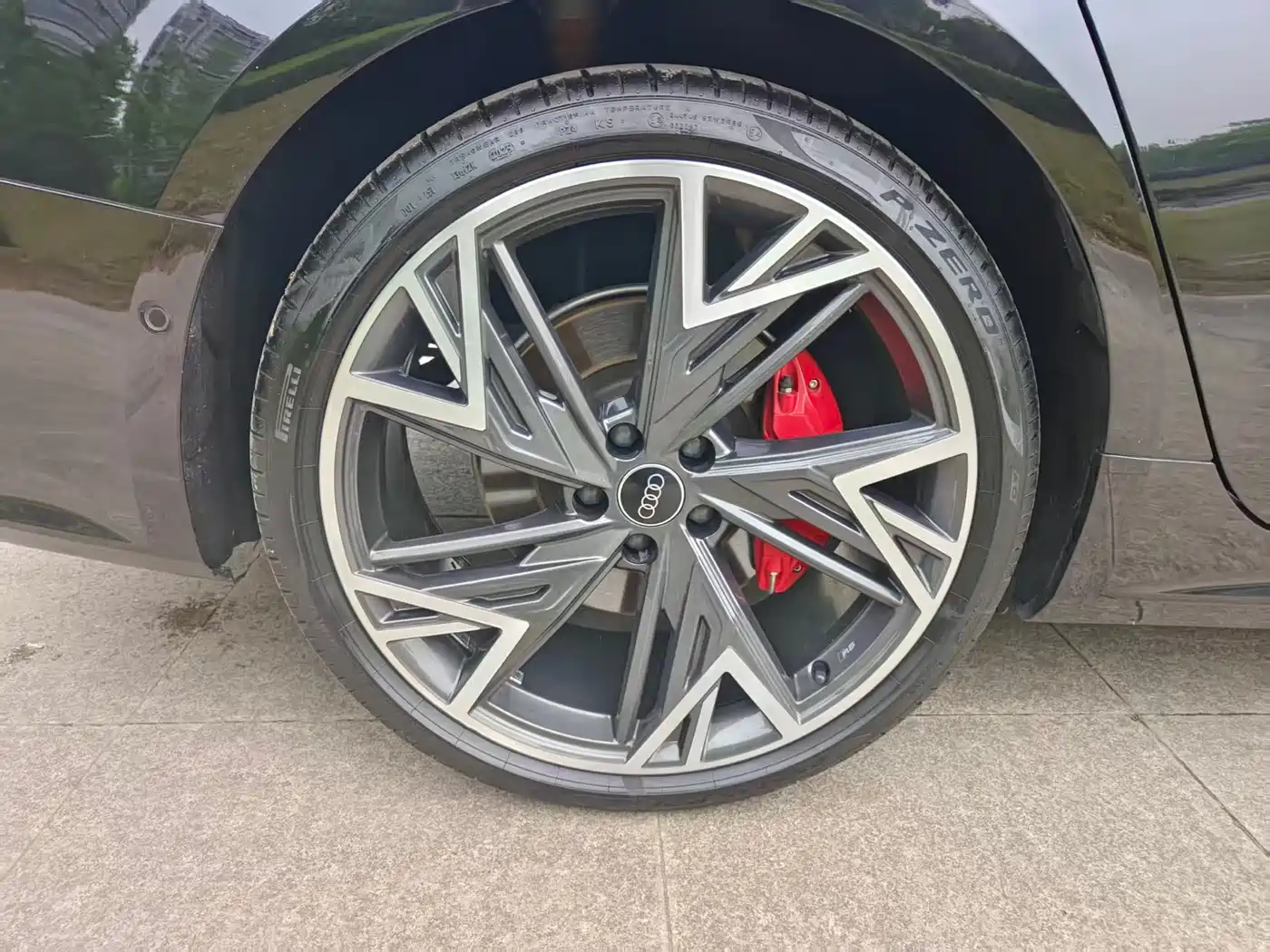 Audi A7L 2022 45 TFSI quattro S-line Black Warrior Edition фото 16