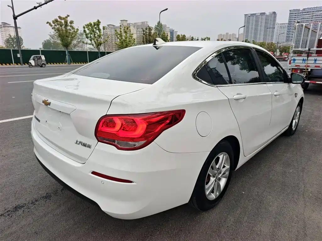 Chevrolet Cavalier 2016 1.5L Automatic Delight Edition фото 7
