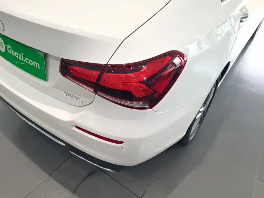 Фото 8 - Mercedes-Benz A-Class