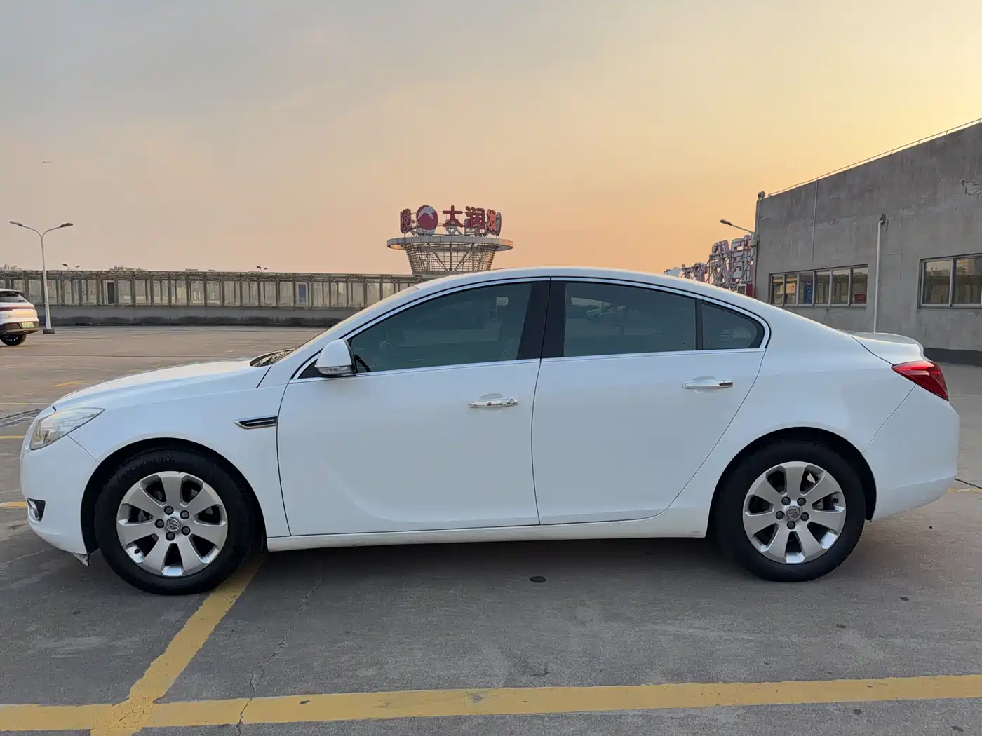 Buick Regal 2012 Model 2.0L Luxury фото 7