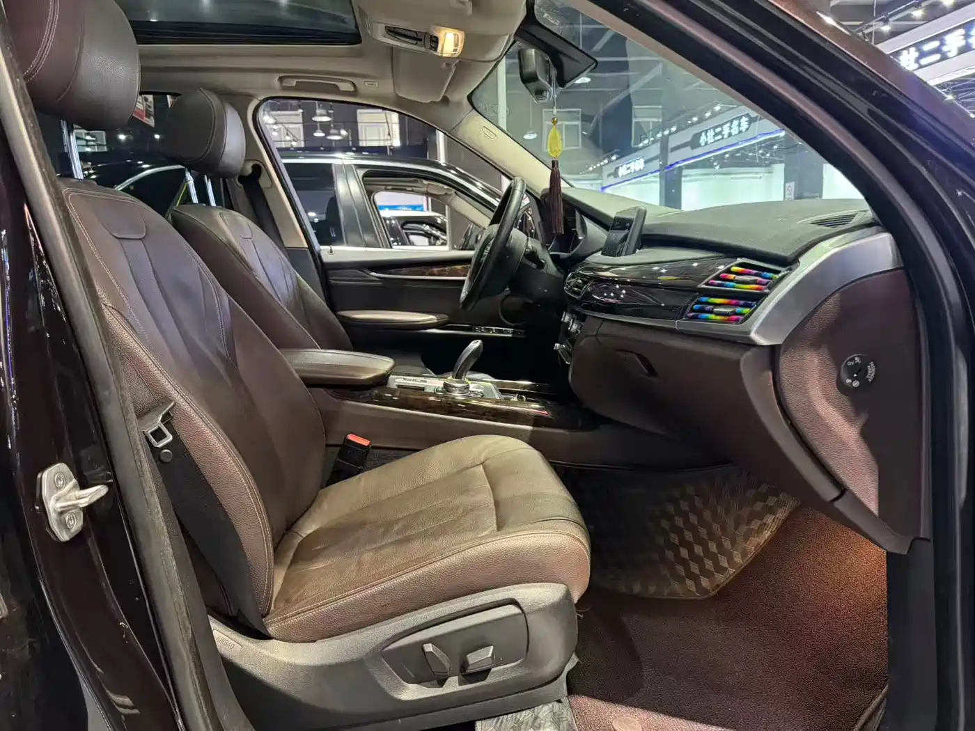 BMW X5 (Import) 2015 xDrive28i фото 9