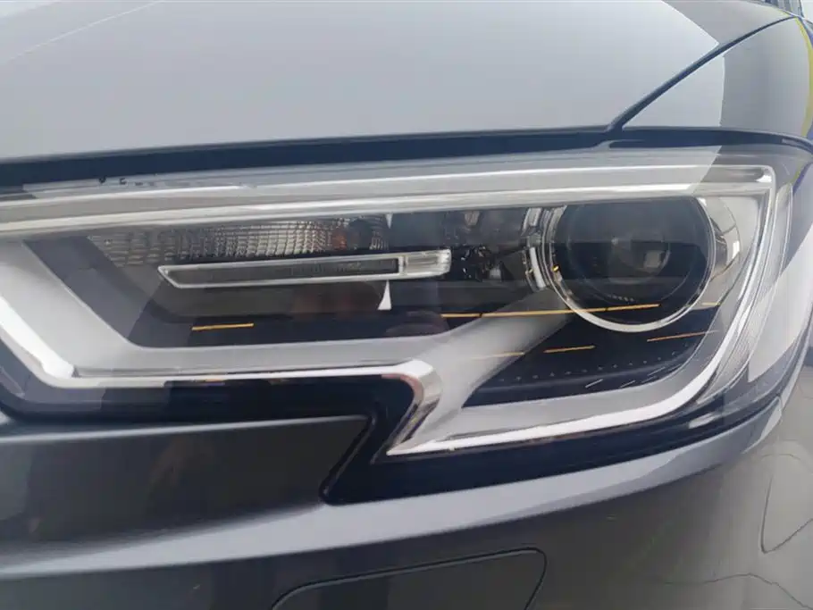 Audi A3 2019 Limousine 35 TFSI Progressive China VI фото 5