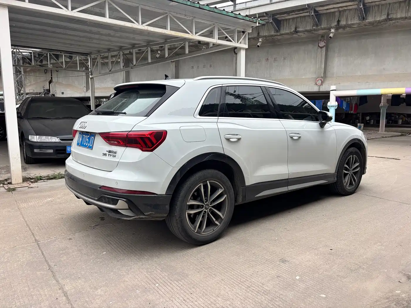 Photo 14 - Audi Q3