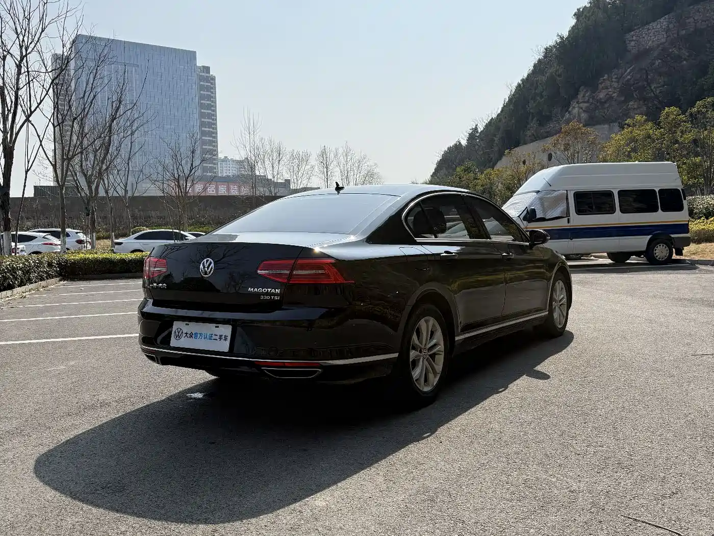 Volkswagen Magotan 2019 330TSI DSG Luxury Class China VI фото 10