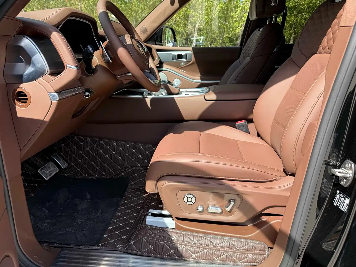 TANK TANK 700 NEW ENERGY