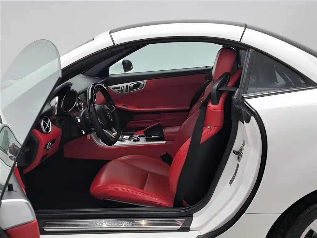 Mercedes-Benz SLC 2016 SLC 200 Style фото 10