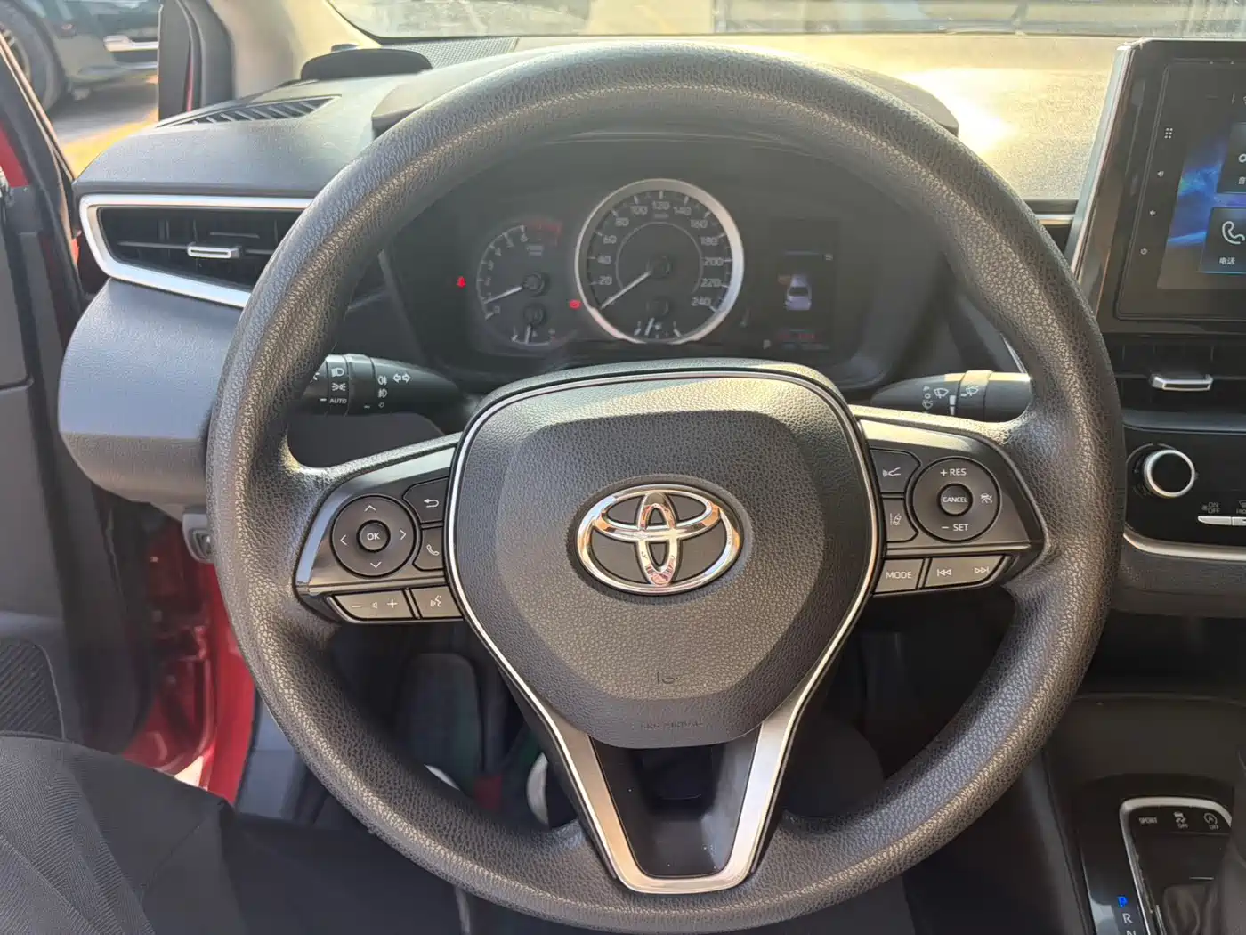 Toyota Corolla 2019 1.2T S-CVT GL-i Elite Edition фото 12
