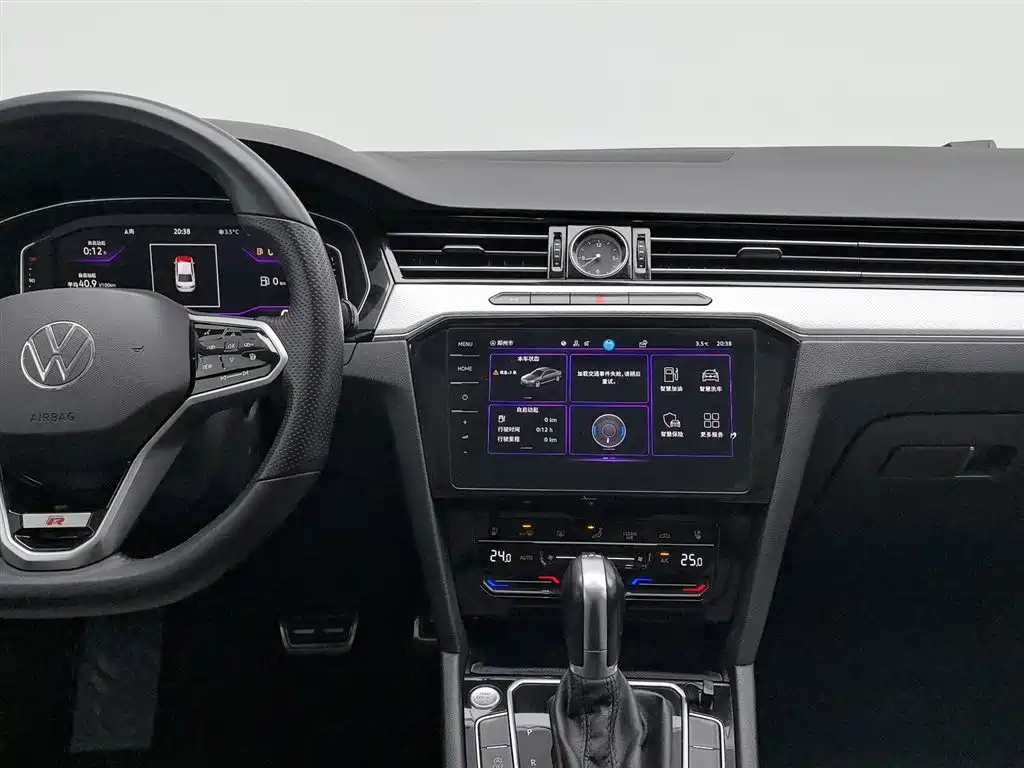 Volkswagen Magotan 2023 Model 2 Million Commemorative Edition 330TSI DSG Luxury фото 12