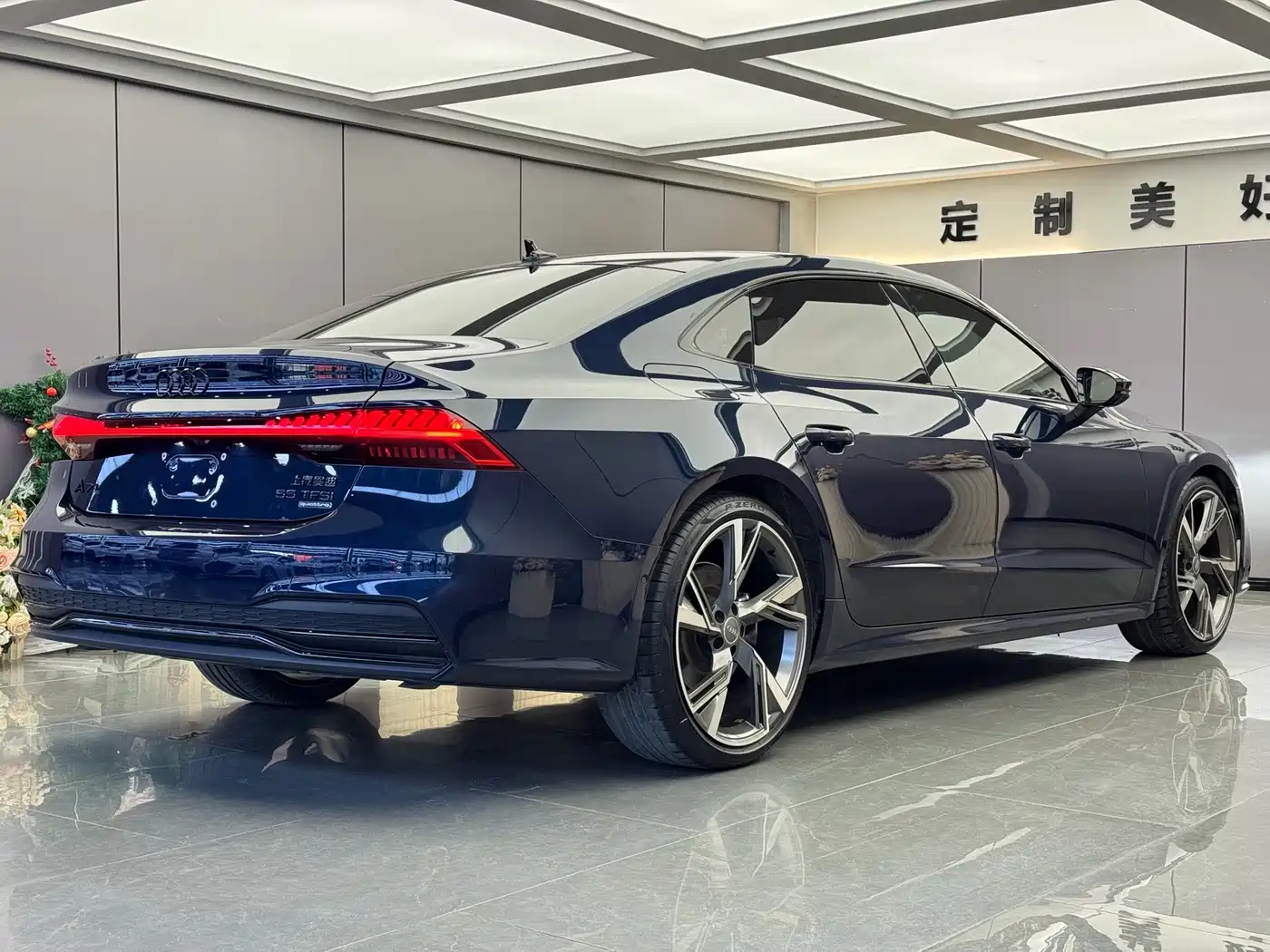 Audi A7L 2021 2022 55 TFSI quattro S-line edition one Pioneer Edition