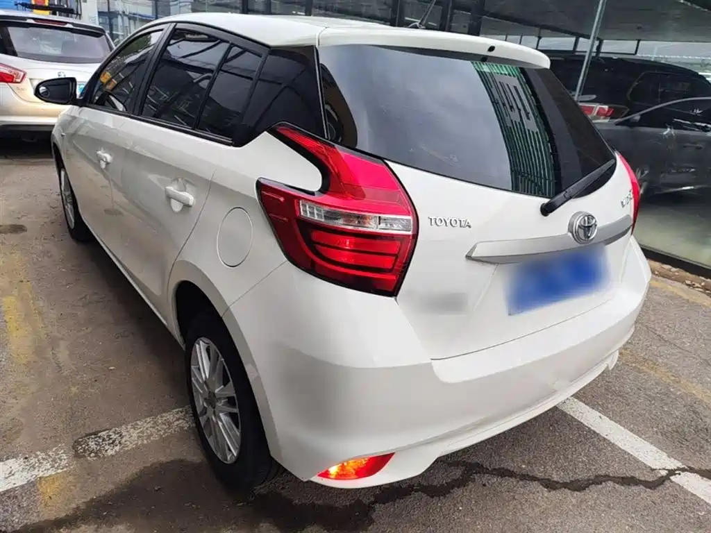 Toyota Vios FS 2017 1.5L CVT Fengchi Edition фото 5
