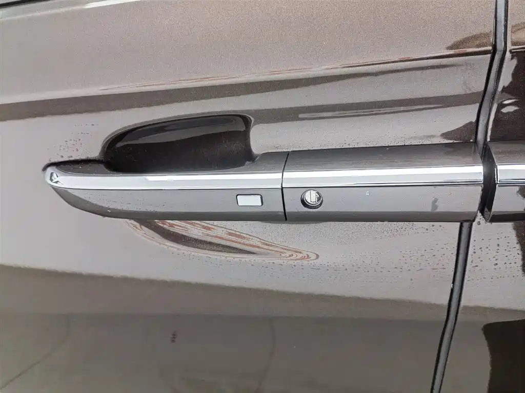 Buick GL8 2021 ES Landlord 653T Luxury фото 18