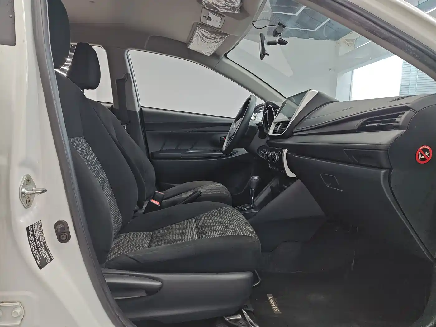 Toyota Vios FS 2017 1.5L CVT Fengchi Edition фото 10