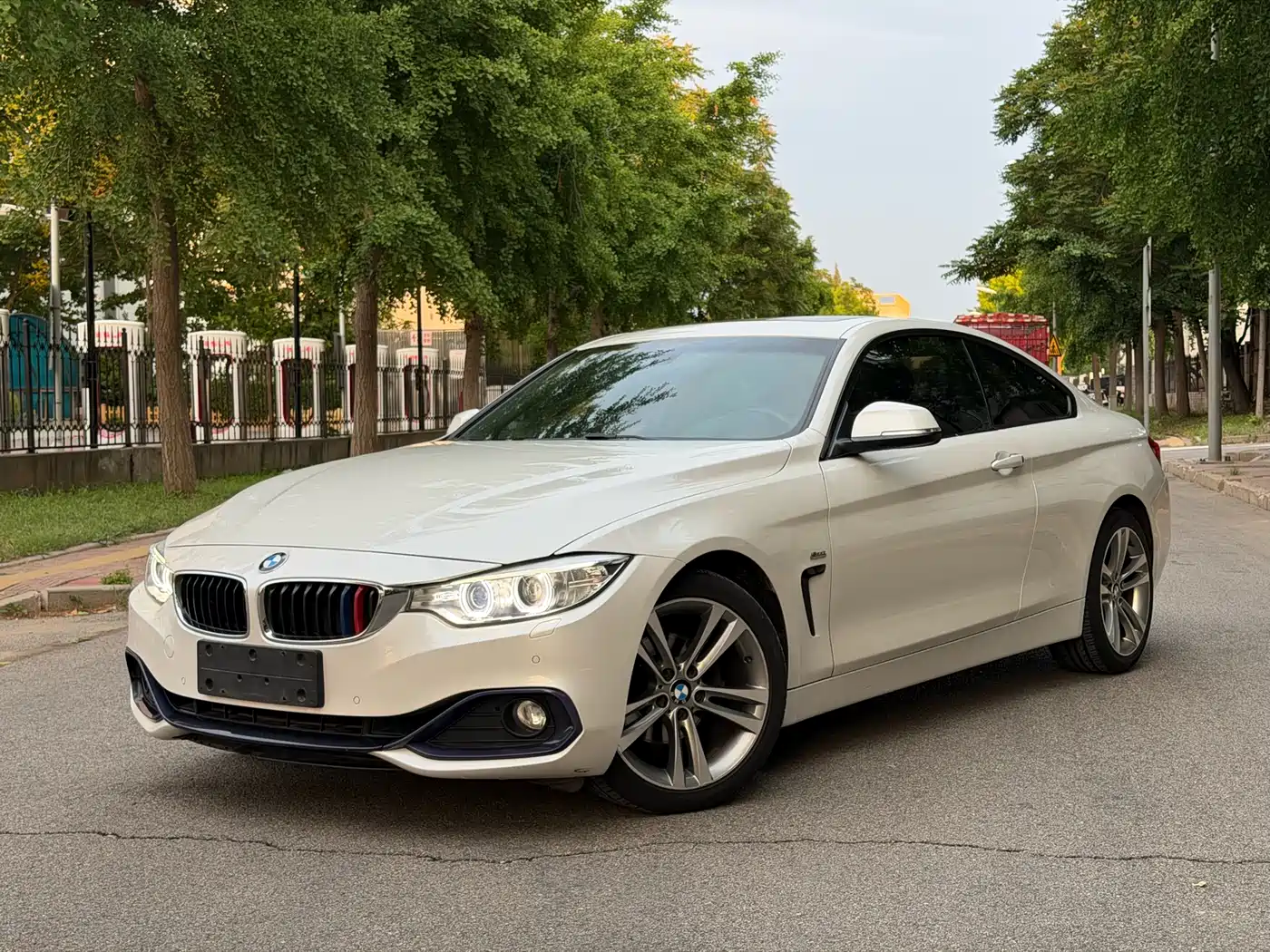 BMW 4 Series 2016 420i Design Package