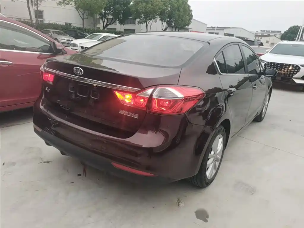 Kia K3 2016 1.6L Automatic GLS фото 7