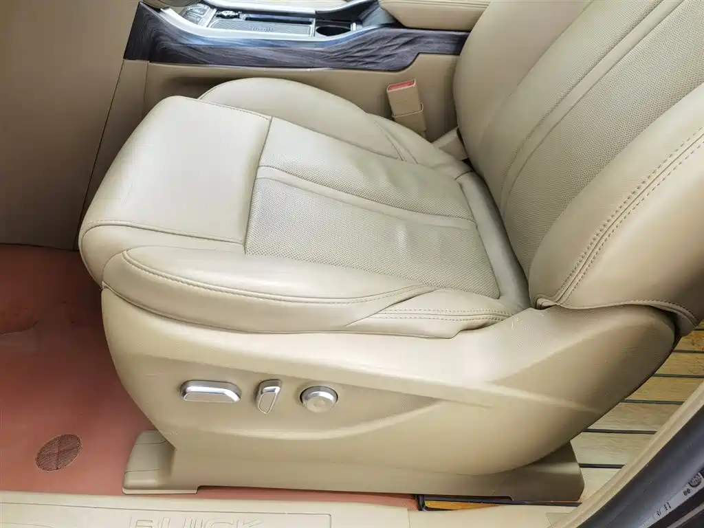 Buick GL8 2021 ES Landlord 653T Luxury фото 20