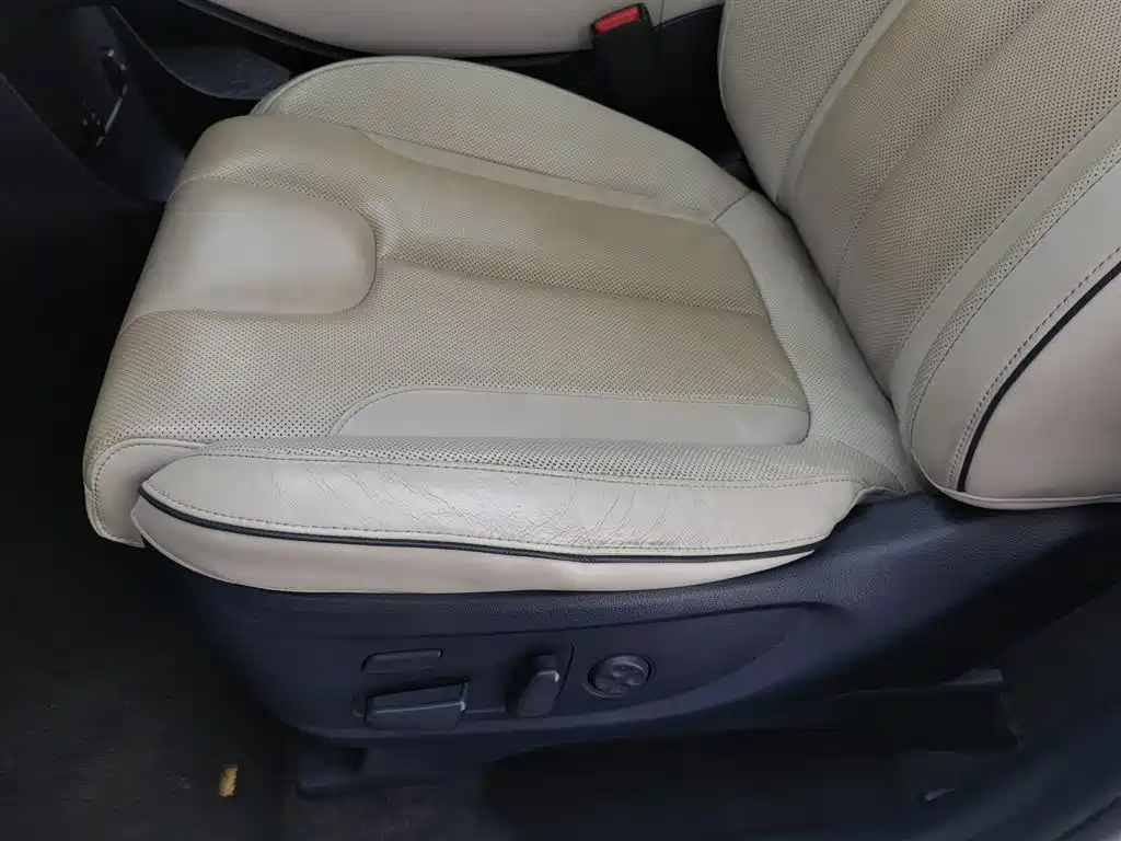 Hyundai Palisade 2021 3.5L Automatic 4WD GLS фото 20