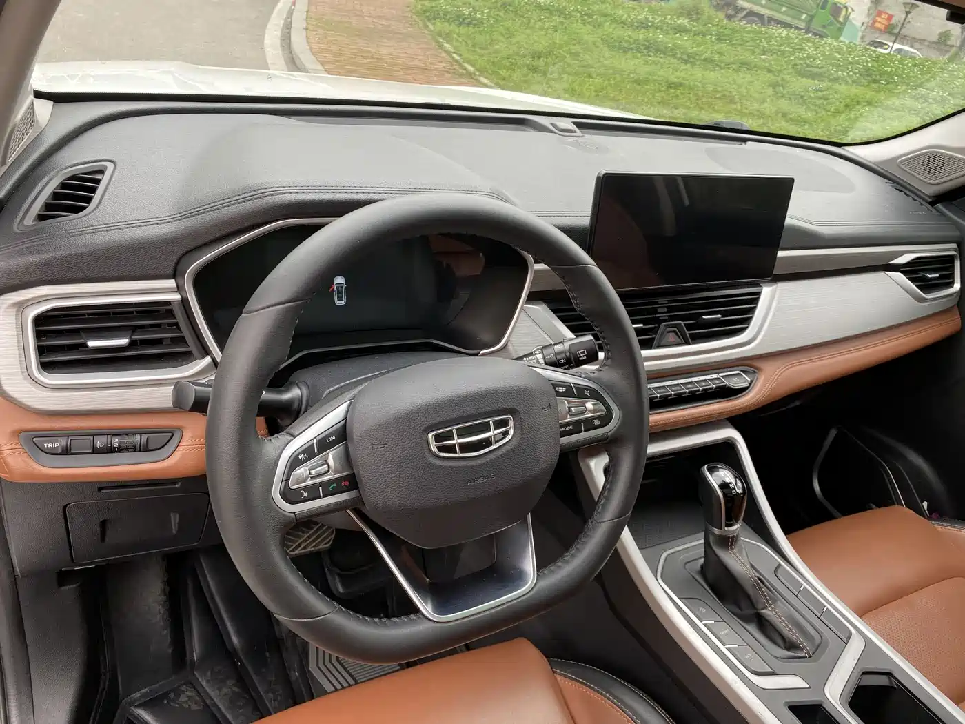 GEELY AUTOMOBILE VISION X6