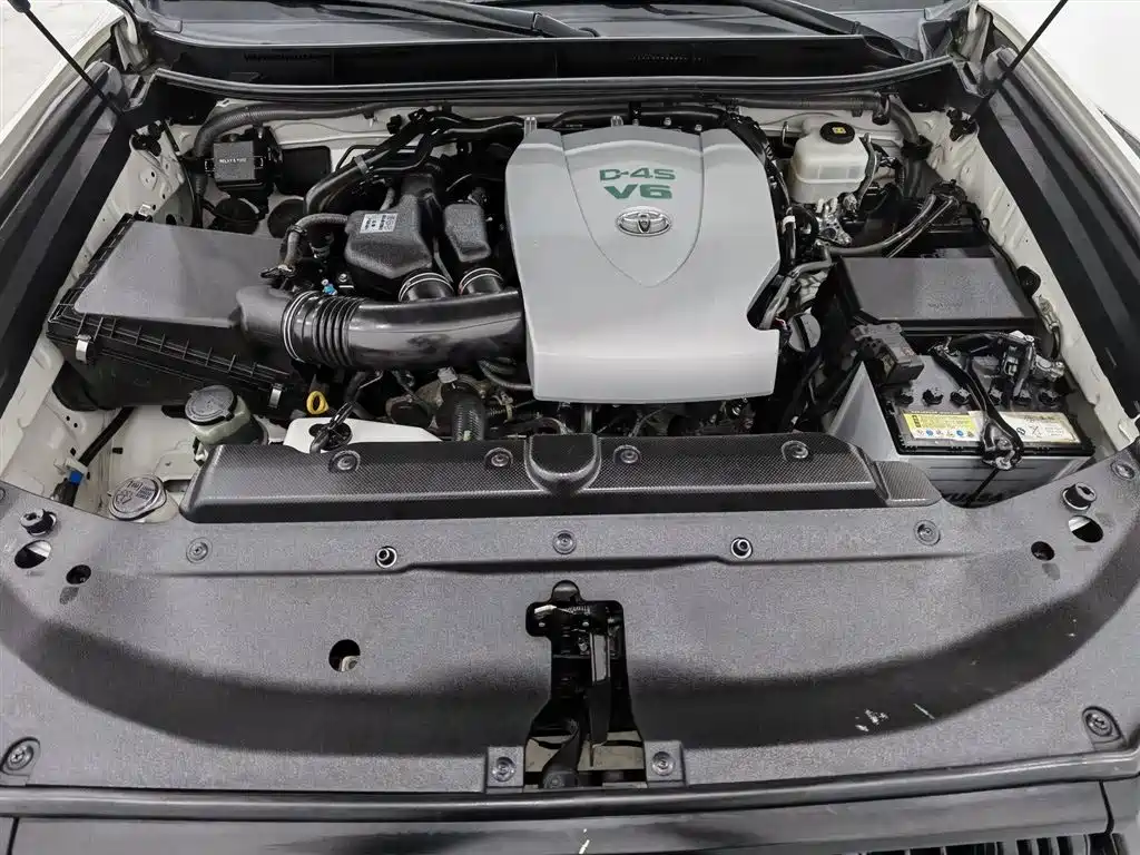 Toyota Prado 2018 3.5L Auto SX фото 6