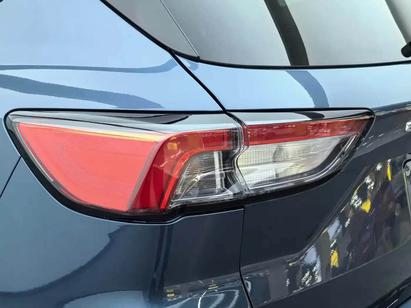 Ford Escape 2022 2020 EcoBoost 245 AWD ST-LINE