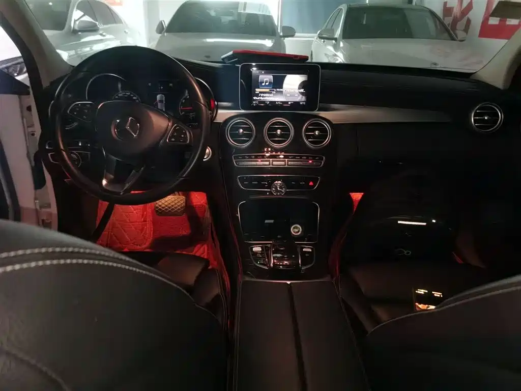 Mercedes-Benz C-Class 2018 C 200 L фото 10