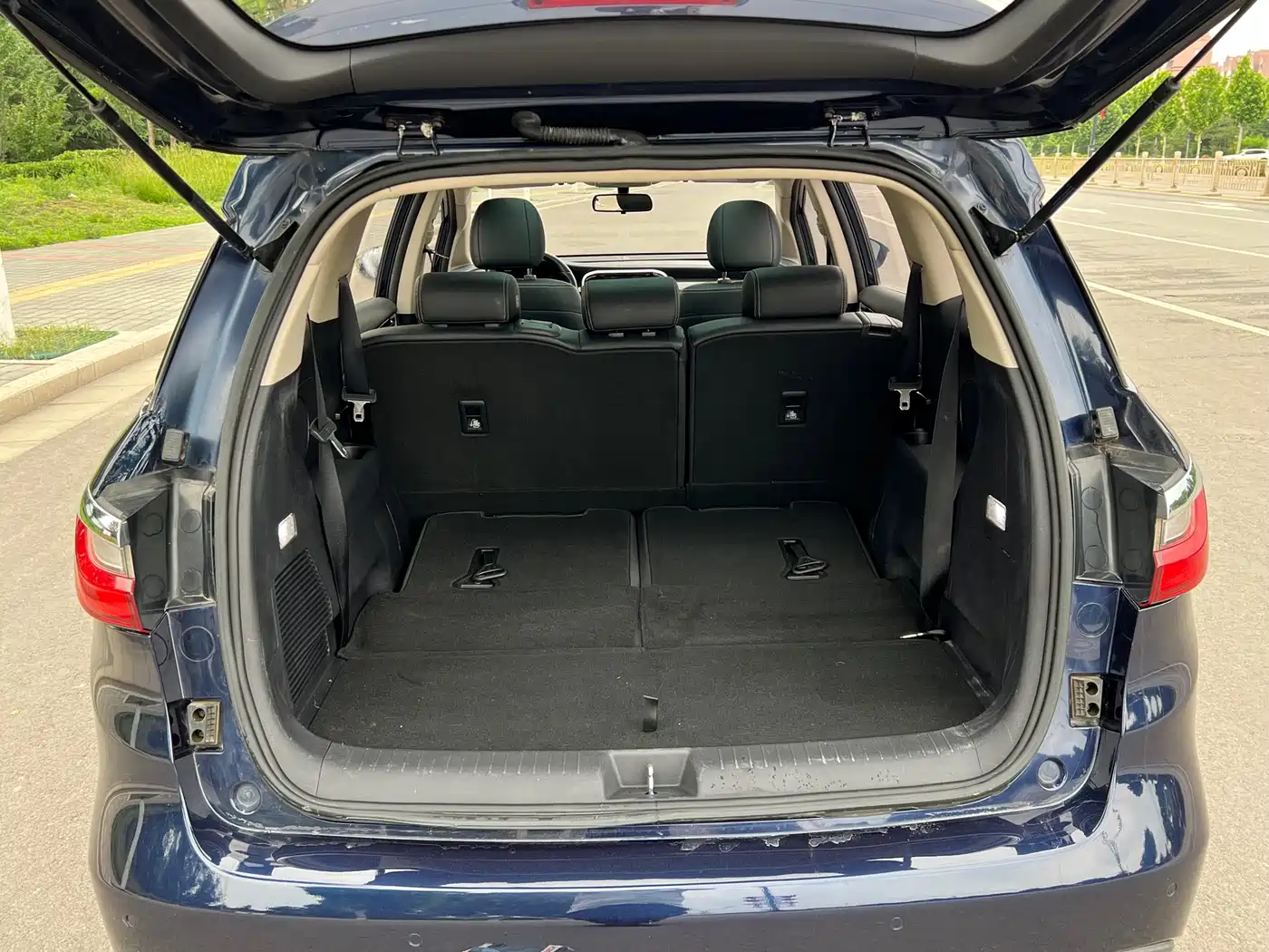 BYD Song MAX 2017 1.5T Auto Smart Connect Premium 7-seater фото 21