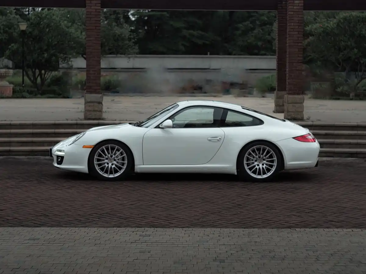 Porsche 911 2010 Carrera 4S 3.8L фото 18