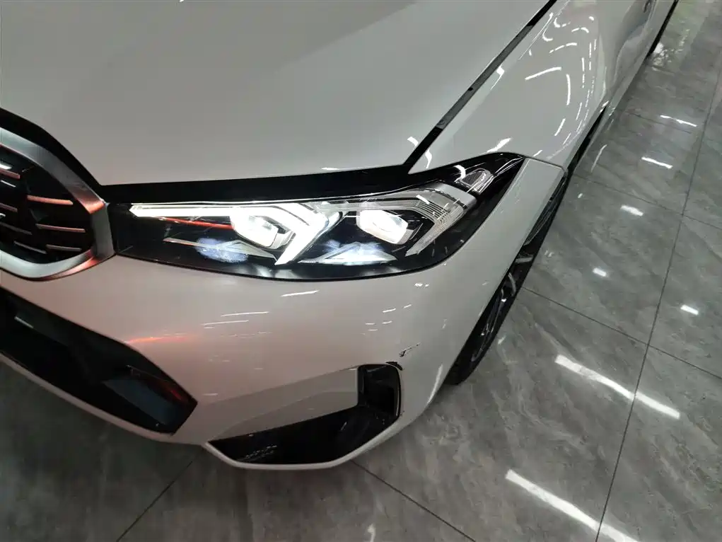 BMW 3 Series 2023 325Li M Sport Package фото 24