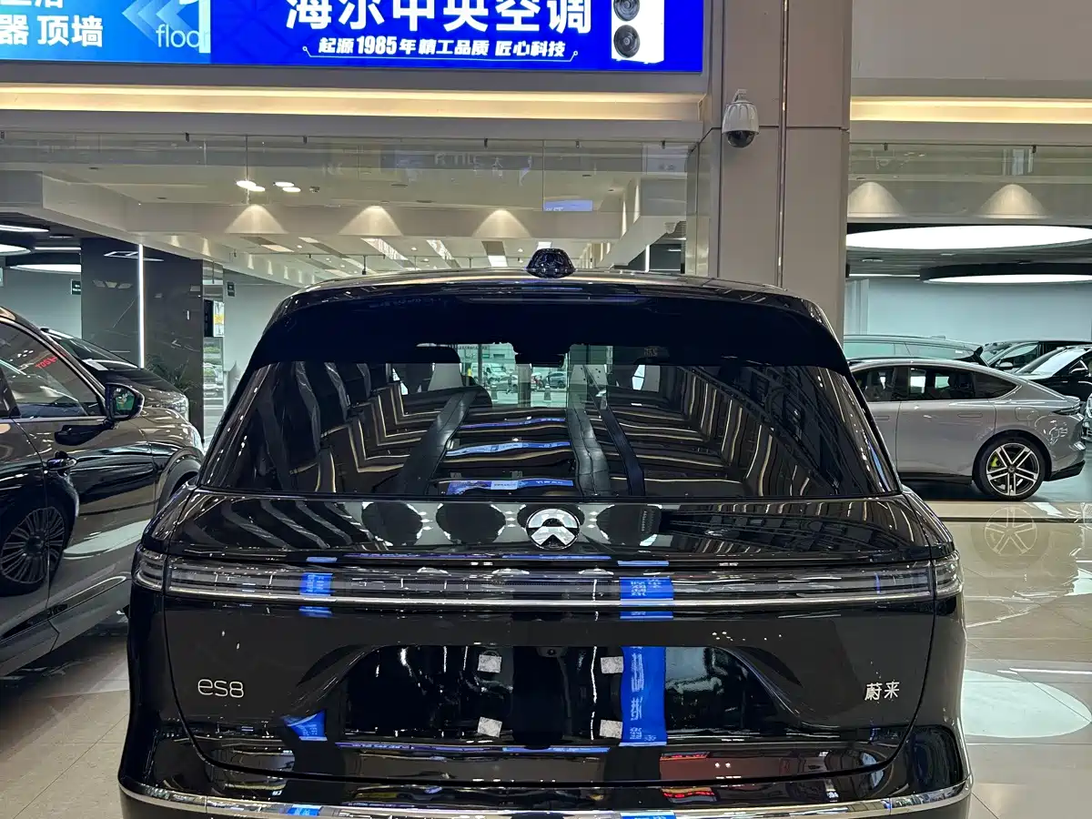 NIO ES8 2026 2025 Model 6-Seat Executive Luxury Edition